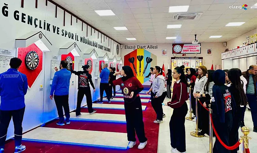 Elazığ'da dart şöleni sona erdi: 30 okul şampiyonluk için ter döktü
