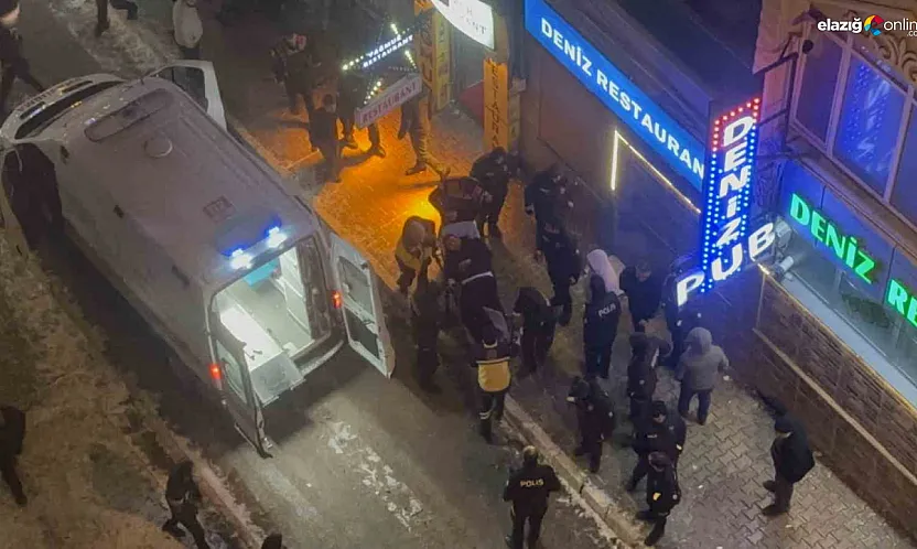 Bıçaklar çekildi, ortalık savaş alanına döndü: Elazığ'da korkutan kavga