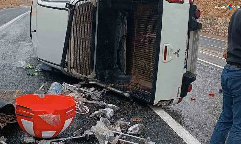 Elazığ'da Yağış Kazaya Yol Açtı: Kamyonet Devrildi, Yetkililer Uyardı!