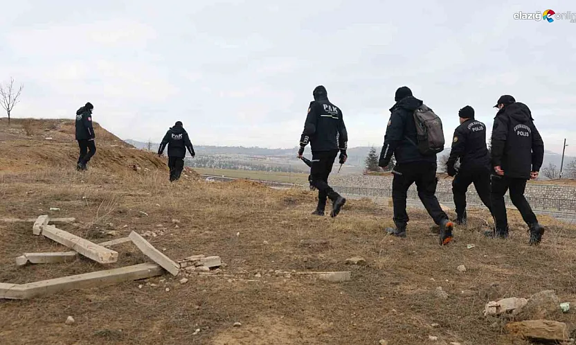 Kamera görüntüleri umut oldu! Ekipler Pertek yoluna yoğunlaştı!