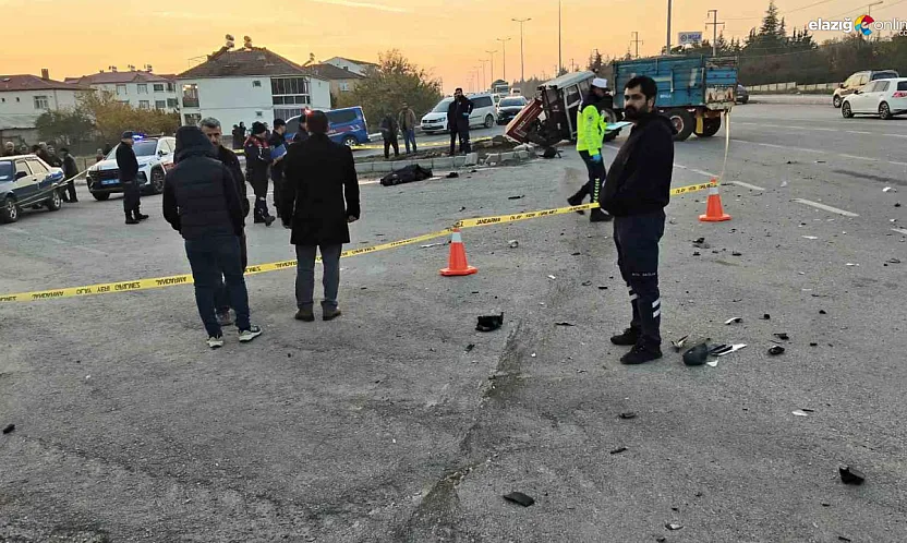 Yurtbaşı OSB Yolunda Can Pazarı: Traktörle Çarpışan Araç Yayayı Altına Aldı