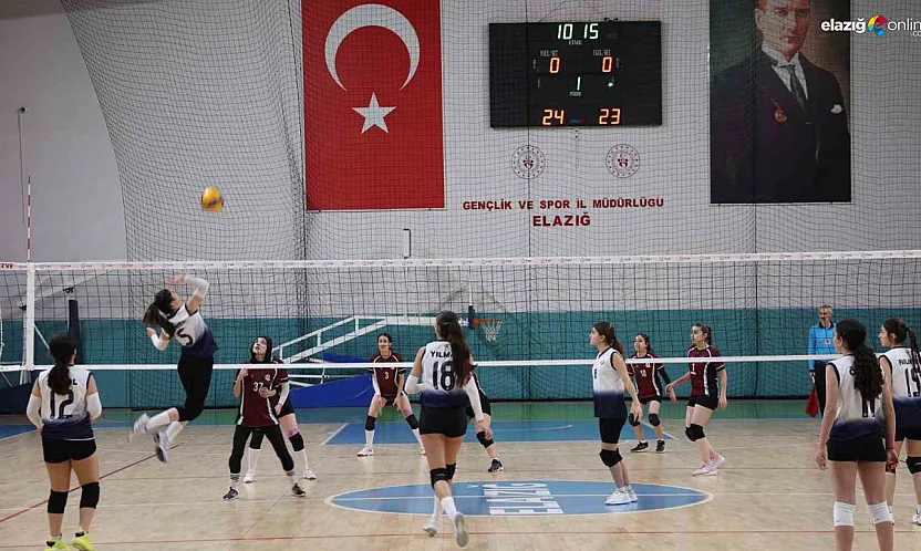 Elazığ'da Gençler A Voleybol İl Birinciliği Sona Erdi: Şampiyonlar Belli Oldu!