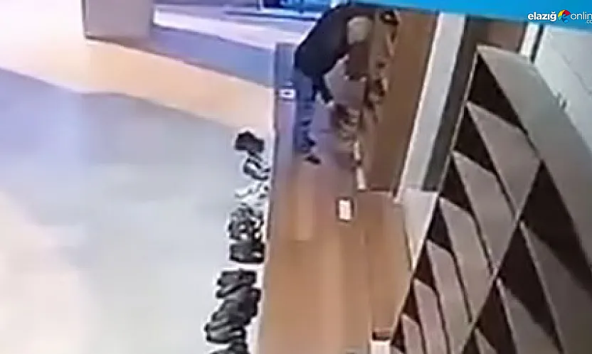 Elazığ pes dedirten görüntü: Eskiyi bıraktı, yeni botu giyip gitti