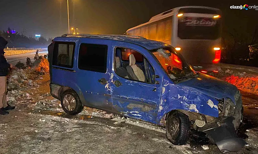 Yurtbaşı yolunda faciadan dönüldü: Direği devirip karşı şeride uçtu!