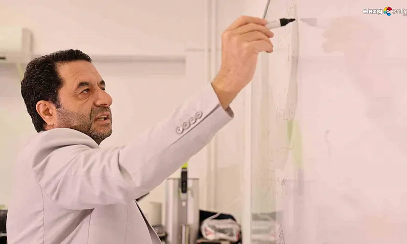 Prof. Dr. Fahrettin Yakupanoğlu: 'Gerçek Bilim, Ürüne Dönüşen Bilgidir!'