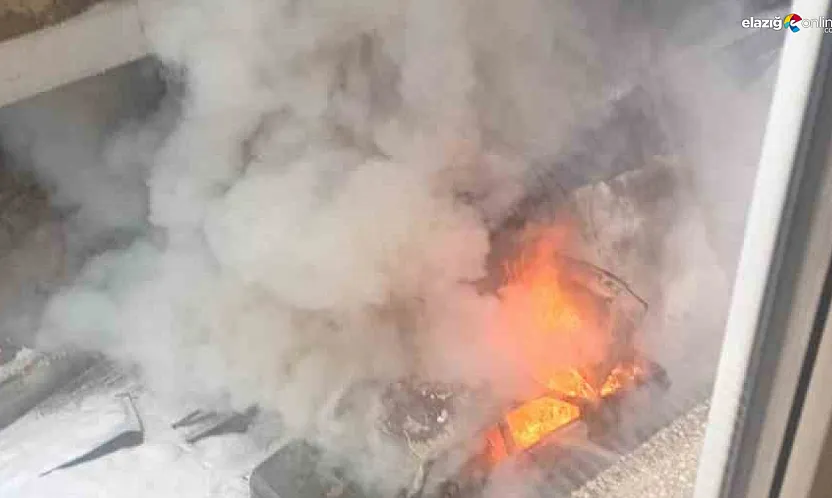 Mahalleli sokağa döküldü: Park halindeki Tofaş küle döndü!