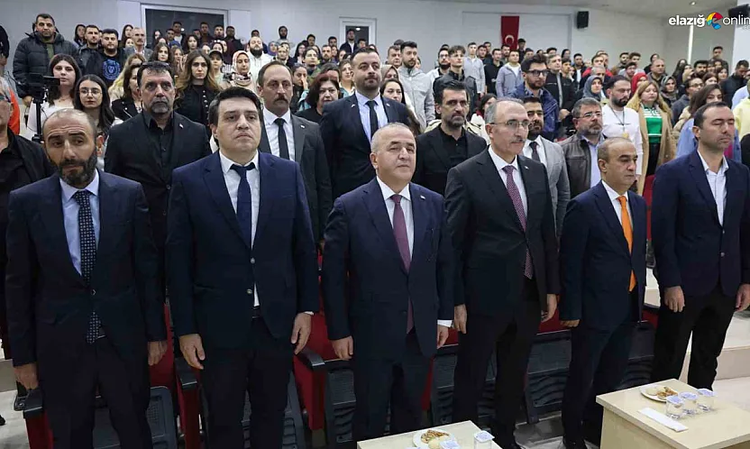 Vali Hatipoğlundan Gençlerle Teknoloji Sohbeti!