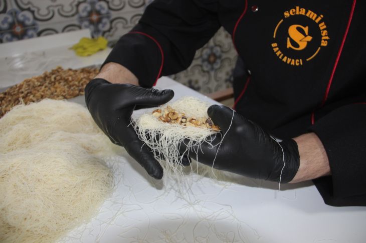 Erzurum Kadayıf Dolması Nasıl Yapılır