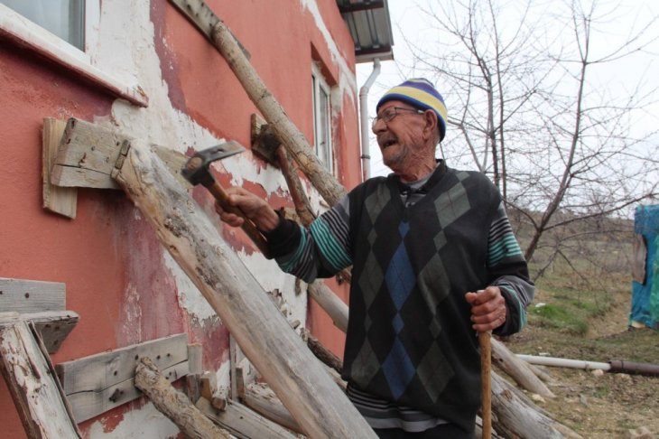 Görenleri hayrete düşüren ev