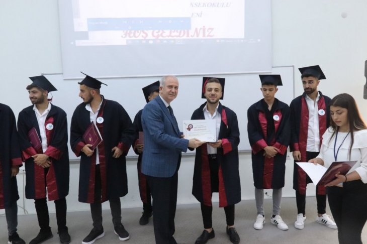 Fırat Üniversitesi Kovancılar MYO'da Mezuniyet Töreni Yapıldı