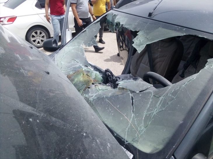 Taşınabilir şarj cihazı bomba gibi patladı